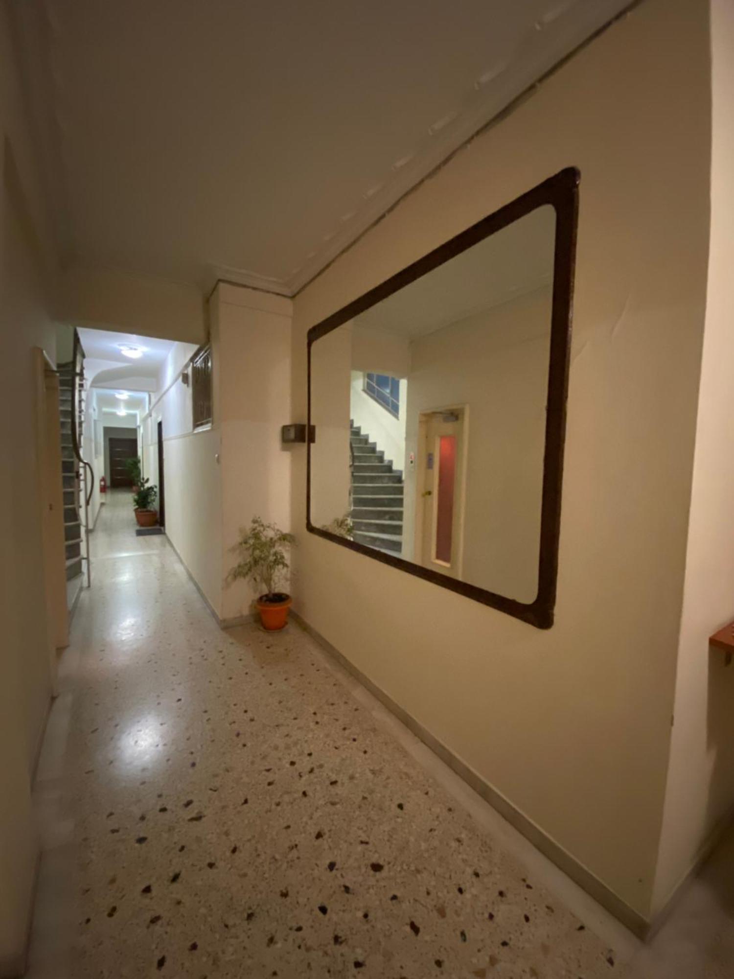 Traveller'S Choice Apartment เอเธนส์ ภายนอก รูปภาพ